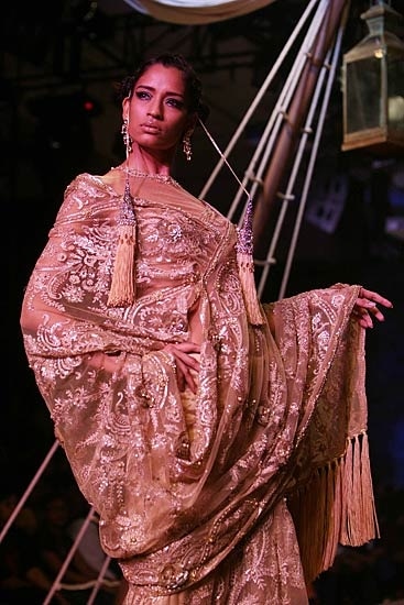 कोटूर फैशन वीक के कुछ उम्‍दा कलेक्‍शन