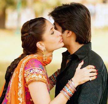 बॉलीवुड सितारों के स्‍कैंडल जो खूब चर्चा में रहे...