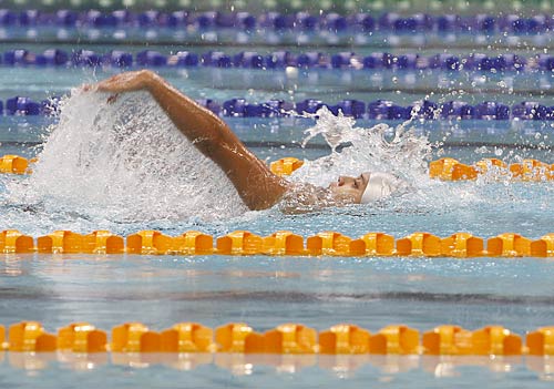 राष्‍ट्रमंडल खेलों से पहले आयोजित की गई तैराकी प्रतियोगिता