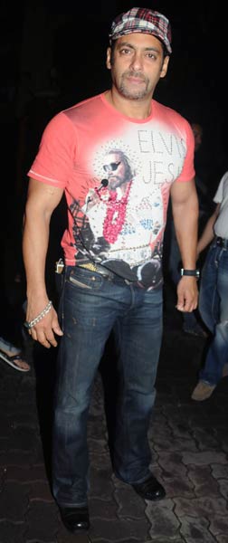 बॉलीवुड सितारों से रोशन हुआ फिल्‍म 'एक्लिप्‍स' का प्रीमियर