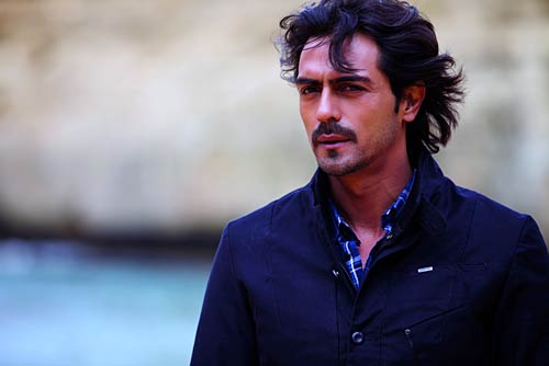 काजोल की नई फैमिली में अर्जुन और करीना