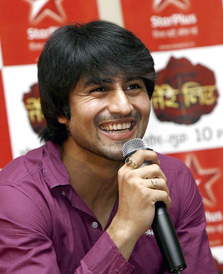 दो बिछडे प्रेमियों की कहानी है 'तेरे लिए'