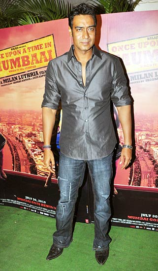 'वंस अपॉन ए टाइम...' की प्रीमियर पार्टी में सितारे