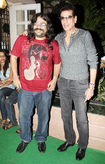 'वंस अपॉन ए टाइम...' की प्रीमियर पार्टी में सितारे