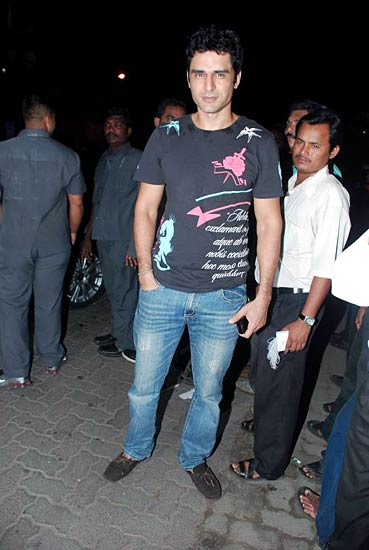 जन्‍मदिन के बहाने जुटे सितारे | ‘वंस अपॉन ए टाइम...’