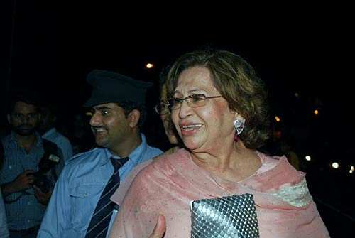 जन्‍मदिन के बहाने जुटे सितारे | ‘वंस अपॉन ए टाइम...’