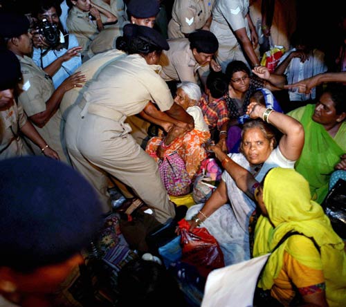 तस्‍वीरों में: बीते सप्‍ताह की झलक । हॉटेस्‍ट सोनम कपूर