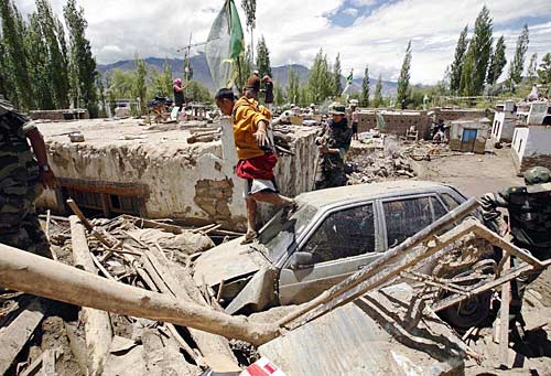 तस्‍वीरों में: बीते सप्‍ताह की झलक । हॉटेस्‍ट सोनम कपूर