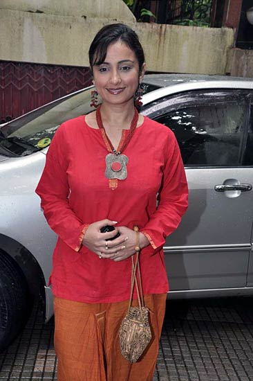 'पीपली लाइव' की स्क्रीनिंग | 'पीपली...' का म्‍यूजिक लॉन्‍च