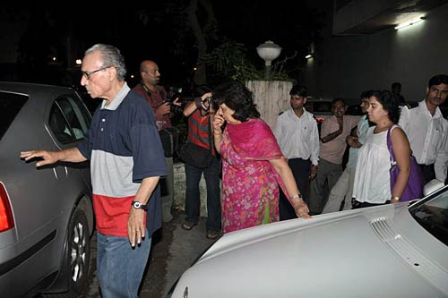 'पीपली लाइव' की स्क्रीनिंग | 'पीपली...' का म्‍यूजिक लॉन्‍च