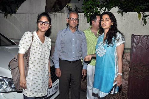 'पीपली लाइव' की स्क्रीनिंग | 'पीपली...' का म्‍यूजिक लॉन्‍च