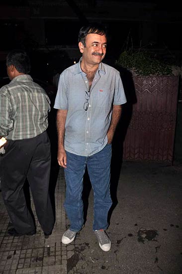 'पीपली लाइव' की स्क्रीनिंग | 'पीपली...' का म्‍यूजिक लॉन्‍च