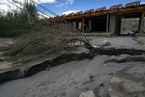 लेह में बाढ़ की भेंट चढ़ा 'ड्रक व्हाइट लोटस स्कूल'