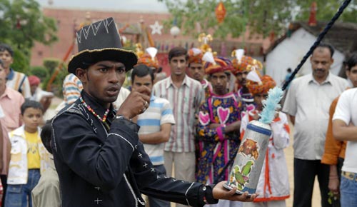 जयपुर में मची है 'तीज मेले' की धूम