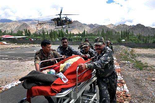 तस्‍वीरों में देखें सप्‍ताह की हलचल । हॉट तस्‍वीरें