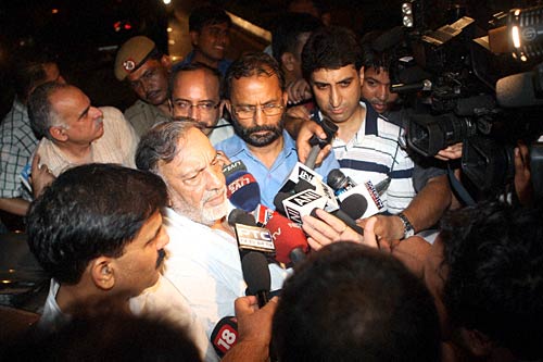 तस्‍वीरों में देखें सप्‍ताह की हलचल । हॉट तस्‍वीरें