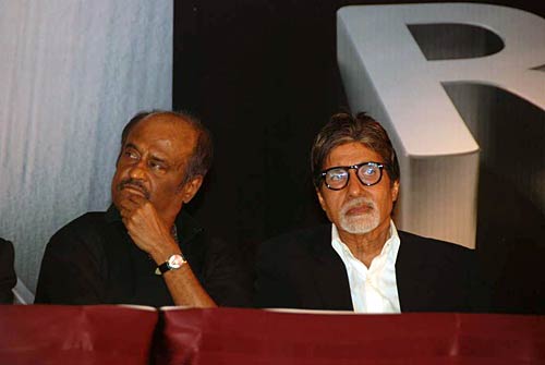 फिल्‍म 'रोबोट' में ऐश्‍वर्या राय | रजनीकांत से रोमांस!