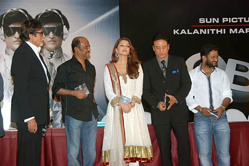 फिल्‍म 'रोबोट' में ऐश्‍वर्या राय | रजनीकांत से रोमांस!