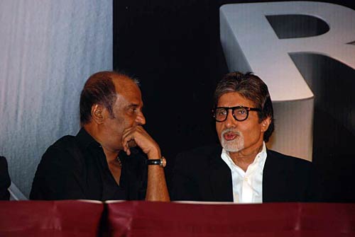 फिल्‍म 'रोबोट' में ऐश्‍वर्या राय | रजनीकांत से रोमांस!