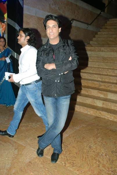 ज्वेलरी वीक में बॉलीवुड सितारे । बॉलीवुड व सेक्‍स‍