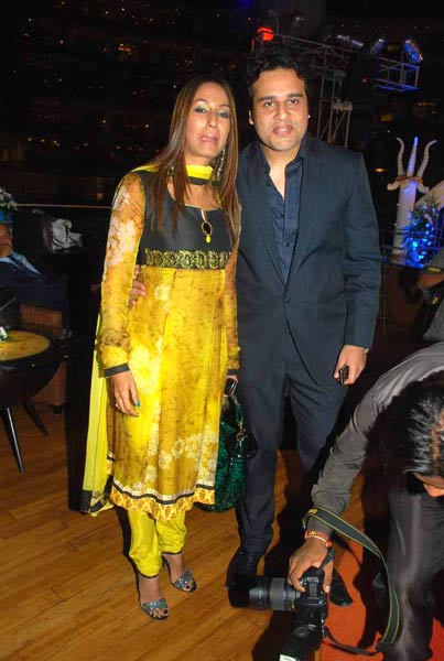 प्रकाश राज और पोनी वर्मा की रिसेप्‍शन पार्टी | लैला की पार्टी