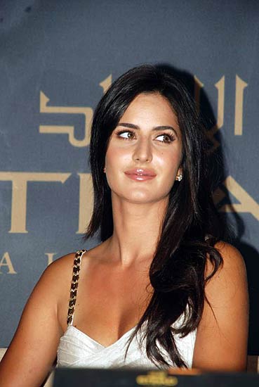 कैटरीना बनी एतिहाद एयरवेज की ब्रांड एम्बेसडर...