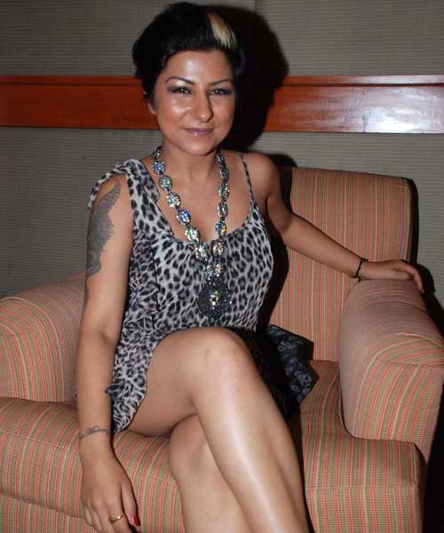 बॉलीवुड सुंदरियों ने किया रैंप पर वॉक | फोटो: हॉट बिपाशा