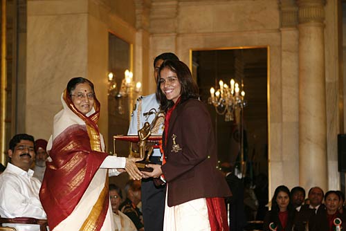 जिन्‍होंने खेलों की दुनिया में बिखेरी चमक । खेल सम्‍मान 2009