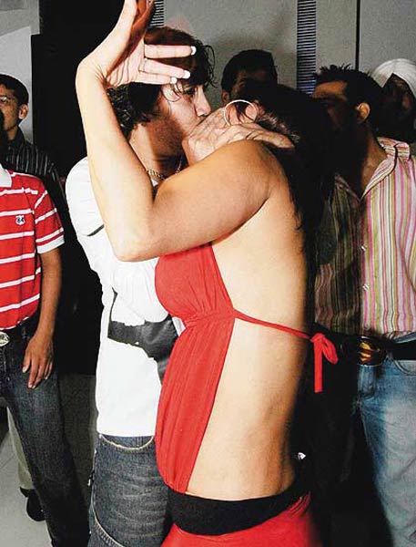 आइटम गर्ल राखी के ढेरों रूप | हॉट 'आइटम गर्ल'