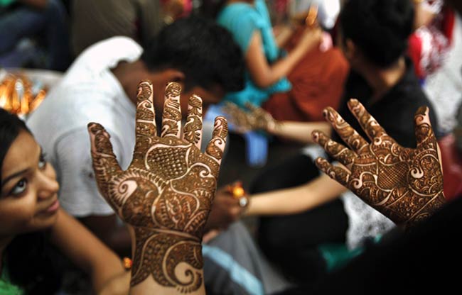 भाई-बहन के पवित्र रिश्‍ते का त्‍योहार रक्षाबंधन... | सबसे बड़ा त्‍योहार