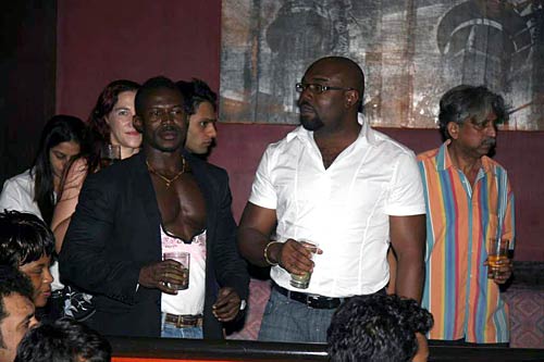 मुंबई में विधायक ने डिस्‍को में रखा दही-हांडी कार्यक्रम