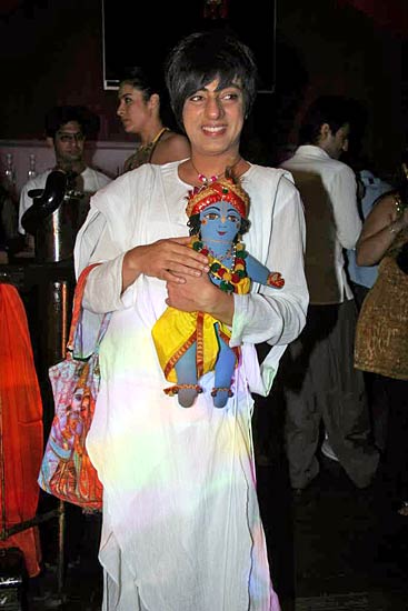 मुंबई में विधायक ने डिस्‍को में रखा दही-हांडी कार्यक्रम