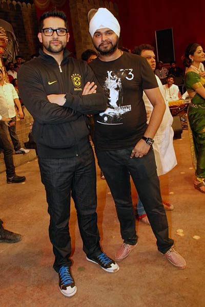 जन्‍माष्‍टमी पर सितारों की मस्‍ती... | हॉट 'आइटम गर्ल'