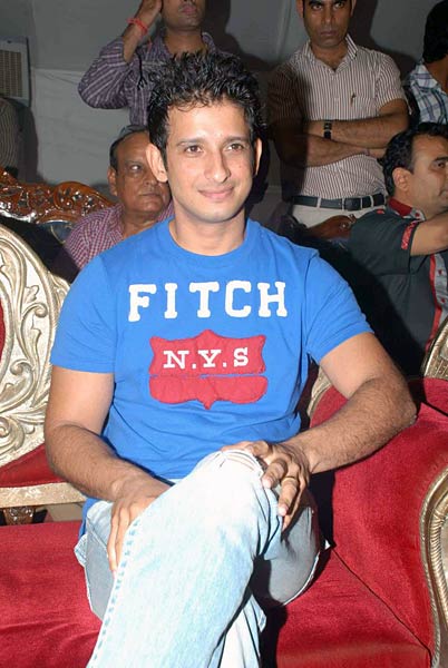 जन्‍माष्‍टमी पर सितारों की मस्‍ती... | हॉट 'आइटम गर्ल'