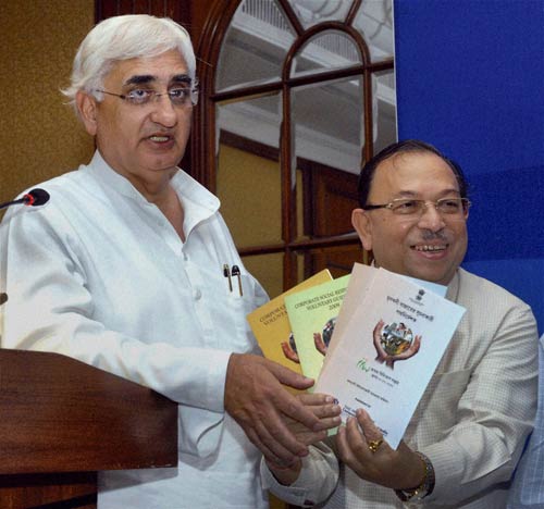 सप्‍ताह के तस्‍वीरों की झलकियां | हॉट 'आइटम गर्ल'