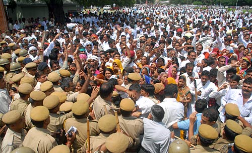 सप्‍ताह के तस्‍वीरों की झलकियां | हॉट 'आइटम गर्ल'
