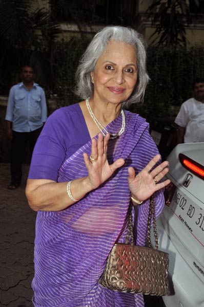 दबंग के प्रीमियर पर जुटे बॉलीवुड सितारे | 'दबंग' का दम