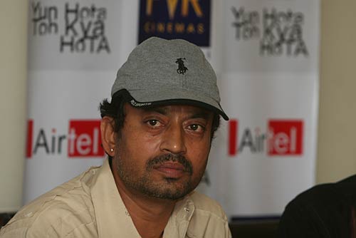 सितारों की शोख अदाएं । बॉलीवुड की अनदेखी तस्‍वीरें