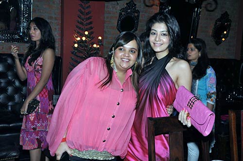 मान्‍यता की गोद भराई में जुटे सितारे । संजय दत्त के जीवन का सफर