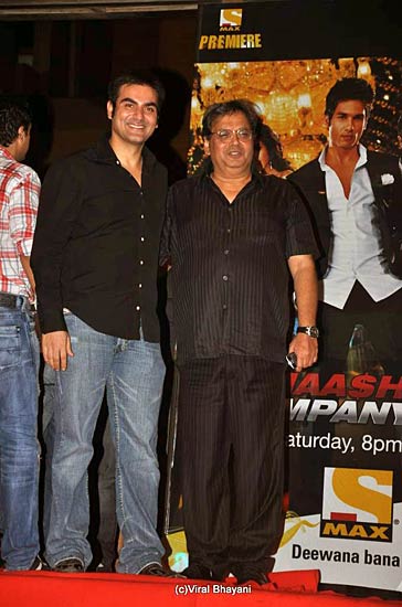 दबंग हिट, सलमान कैम्‍प पहुंचे सितारे | 'दबंग' का दम