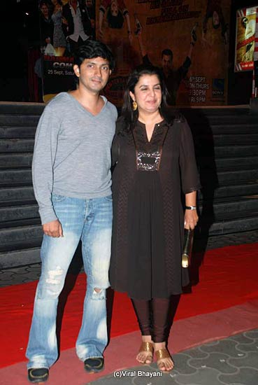 दबंग हिट, सलमान कैम्‍प पहुंचे सितारे | 'दबंग' का दम