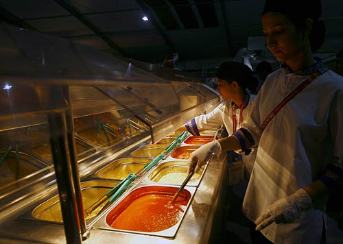 कॉमनवेल्थ गेम्स का खेलगांव बनकर तैयार | विस्तृत कवरेज