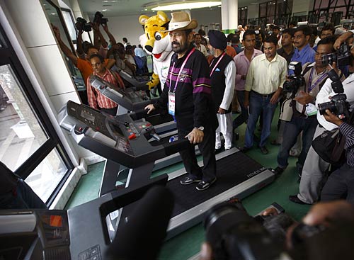 कॉमनवेल्थ गेम्स का खेलगांव बनकर तैयार | विस्तृत कवरेज