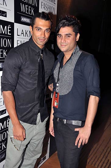 मुंबई में लैक्‍मे फैशन वीक में सितारों का जमावड़ा | ग्लैमर का तड़का