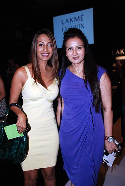 मुंबई में लैक्‍मे फैशन वीक में सितारों का जमावड़ा | ग्लैमर का तड़का