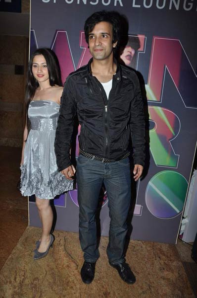 लेक्मे फैशन वीक में सुंदरियों का जमावड़ा | सितारों की मस्ती