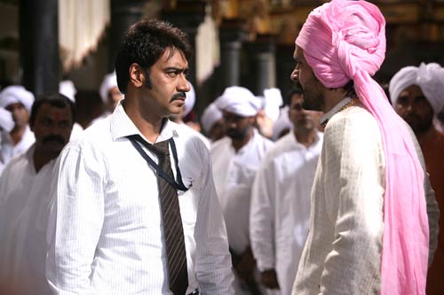 ऑनर किलिंग पर बनी फिल्‍म 'आक्रोश' । फिल्‍म 'आक्रोश' की पहली झलक