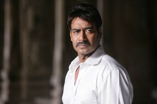 ऑनर किलिंग पर बनी फिल्‍म 'आक्रोश' । फिल्‍म 'आक्रोश' की पहली झलक