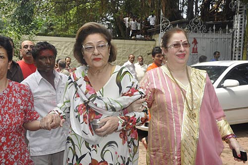 कपूर खानदान का गणेशोत्‍सव | ऐश-ऋतिक की 'गुजारिश'