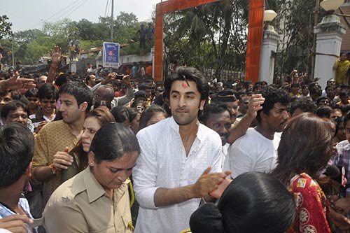 कपूर खानदान का गणेशोत्‍सव | ऐश-ऋतिक की 'गुजारिश'